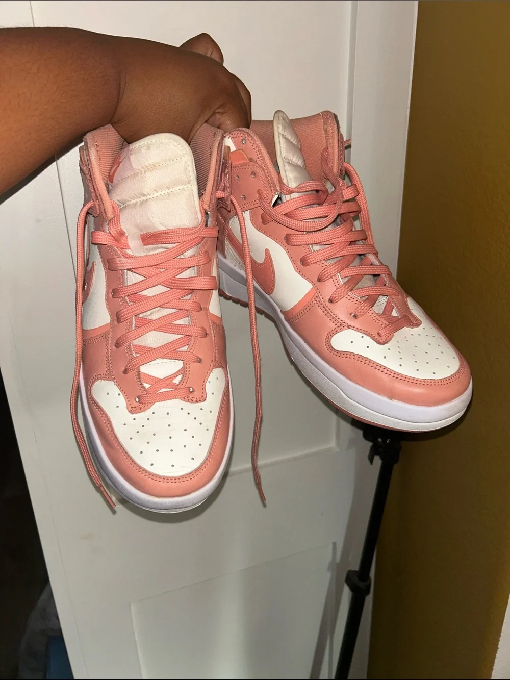 Jordan Men's High-Top Sneakers in Peach and Off-White